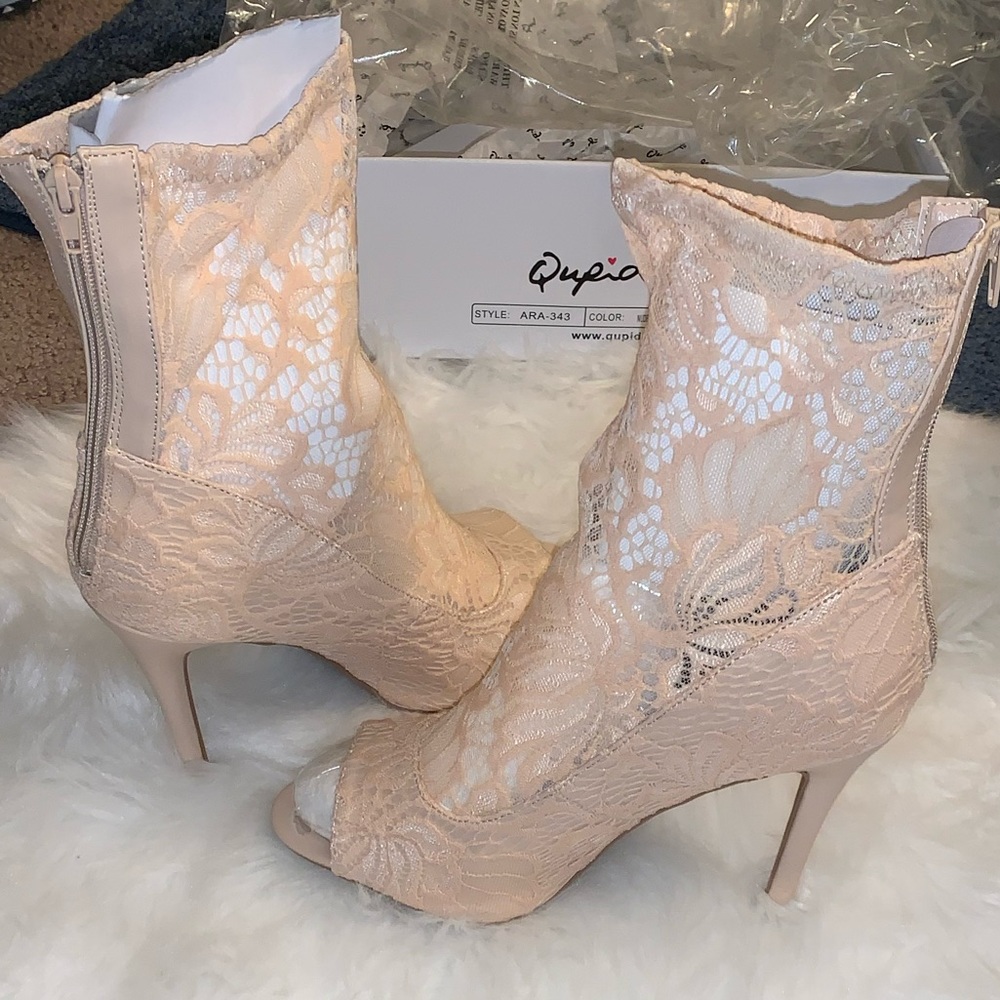 Qupid Nude Lace Heel
